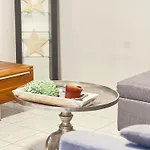 Vida Real Estate 아파트 *