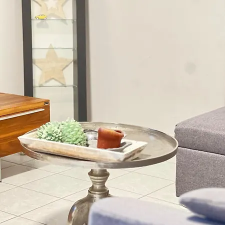 Vida Real Estate Apartment *