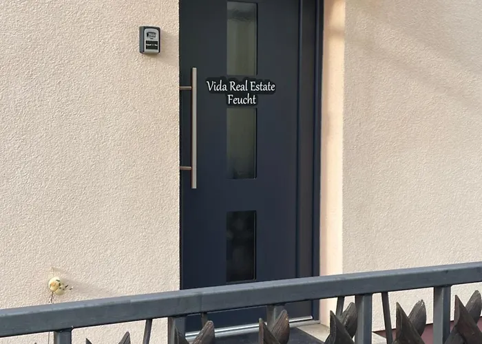 아파트 Vida Real Estate